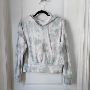 Aerie Offline Green Tie-Dye Crop Hoodie